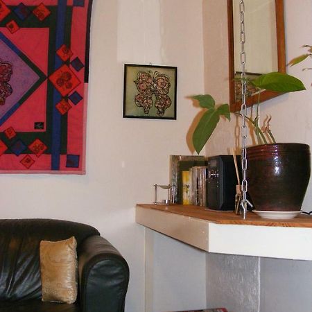 Trevalia Accommodation Penwortham エクステリア 写真
